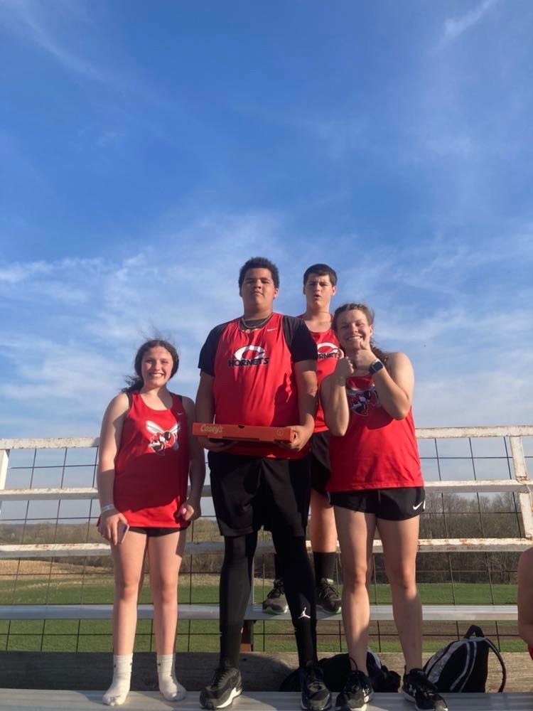 throwers relay team